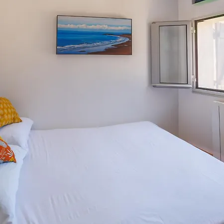 Cosy In Ancient With River And Vineyard Views Apartamento Gabian