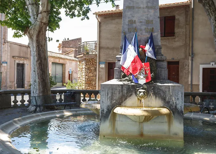 Cosy In Ancient With River And Vineyard Views شقة
