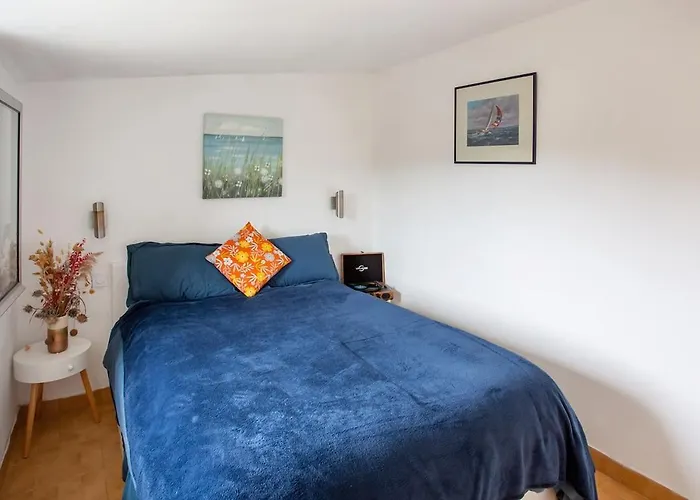 شقة Cosy In Ancient With River And Vineyard Views *