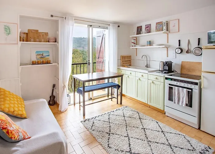 Cosy In Ancient With River And Vineyard Views شقة Gabian